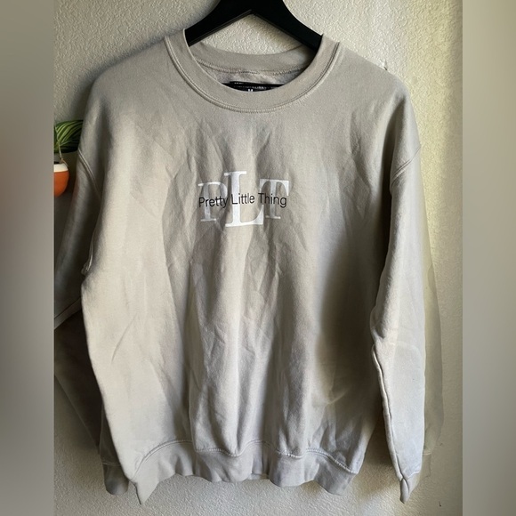 pretty little thing sweater - Picture 1 of 2
